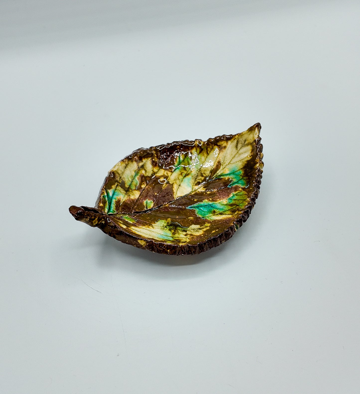 Descending Leaf | Ceramic Dish