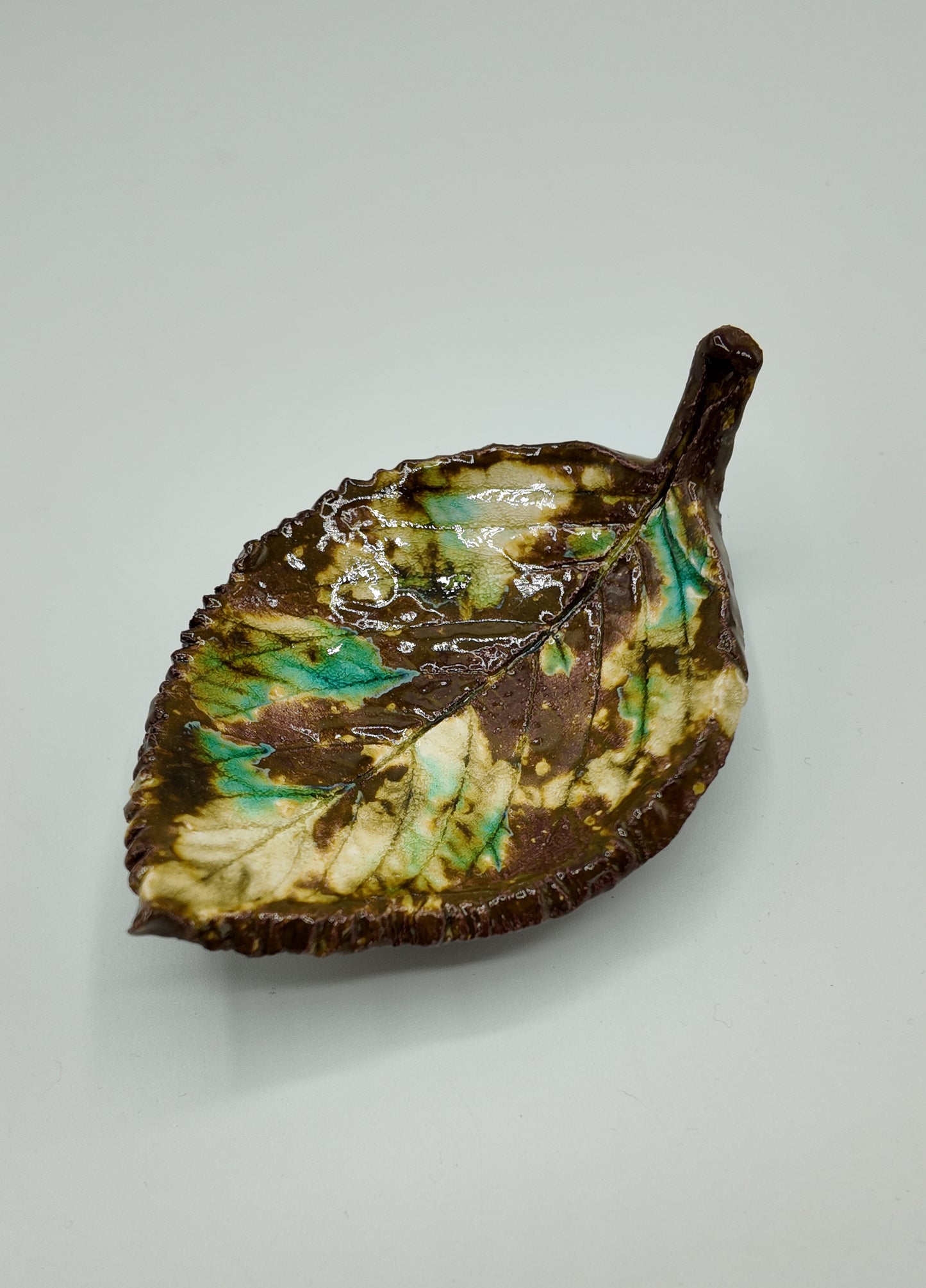 Descending Leaf | Ceramic Dish
