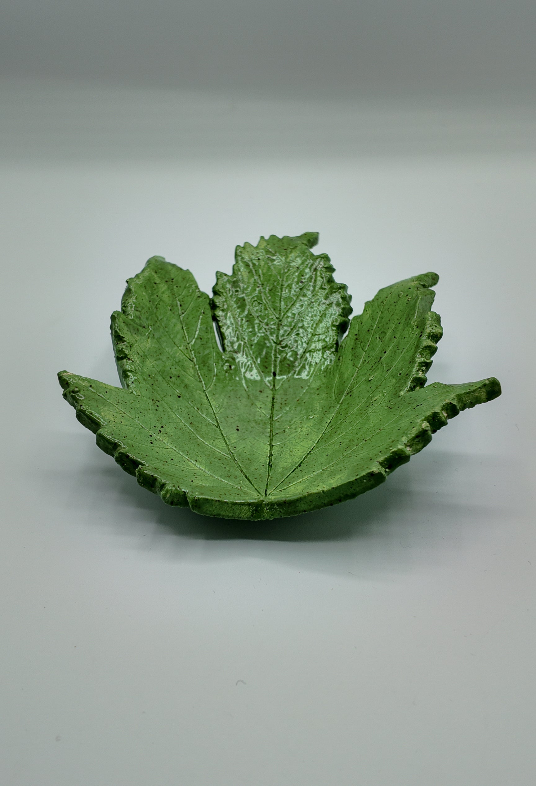 green sycamore shaped ceramic leaf
